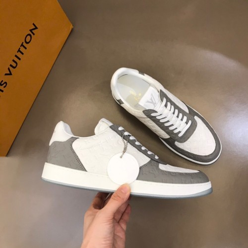루이비통 남성용 스니커즈 M0472-3