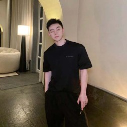 버버리 남여공용 반팔 80019199-3