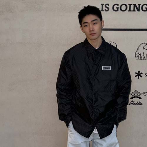 루이비통  남여공용  자켓 M10192-1