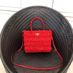 프라다 나일론 셔링 토트백  1BG321 레드