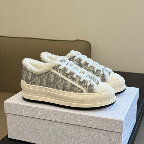 디올 여성용 스니커즈  KD0726-3