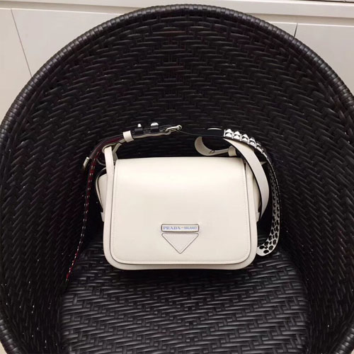 프라다 신상 컨셉 숄더백 1BD123 화이트