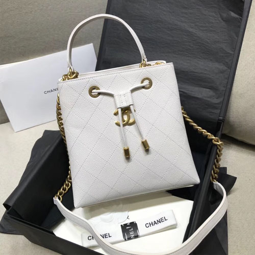 샤넬 드로스트링 핸드백 AS0310 화이트