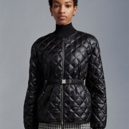 몽클레어 여성용 파퀴스 경량패딩 MC3631