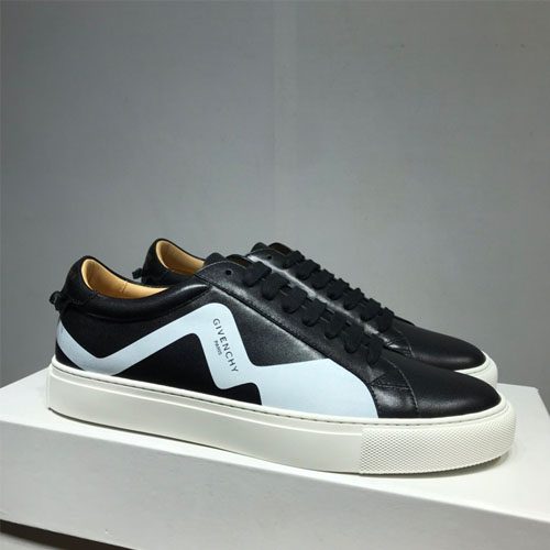 지방시 남여공용 신상 스니커즈 GV39067