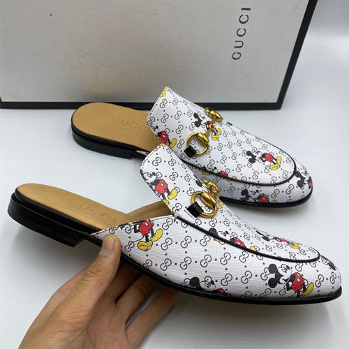 구찌 남성용 신상 슬리퍼 620289