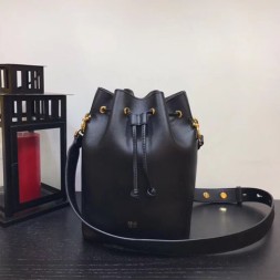 펜디 몬트레조 버킷백 8BT298 블랙