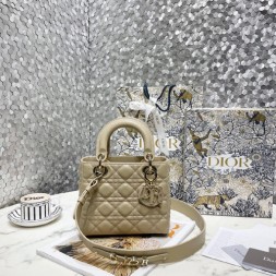 디올 MY ABCDIOR 레이디백  M0538-10