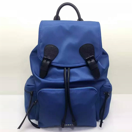 버버리 백팩 40209361