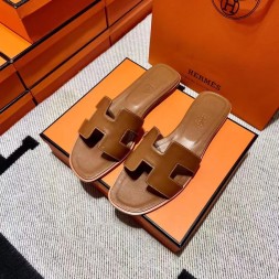 에르메스 오란 샌들 H35110-17 (정사이즈)