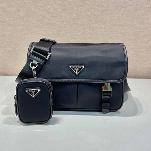 프라다 포코노 숄더백 2VD769