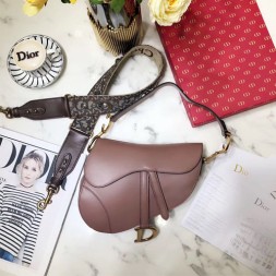 디올 미듐 가죽 새들백 M0446 누드핑크