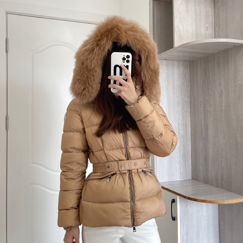 몽클레어 여성용 보에드 숏패딩 MC3655 베이지