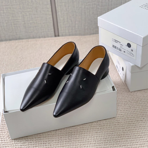 마르지엘라 신상 펌프스 190229 블랙