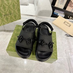 구찌 여성용 샌들 670482-1