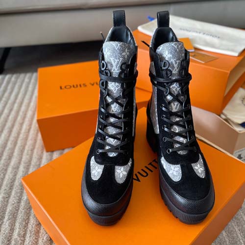 루이비통 여성용 앵글부츠  M0485-1