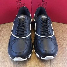 발렌티노 남성용 신상 스니커즈 NW50053 블랙