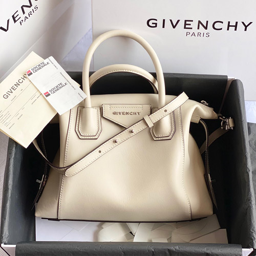 지방시 스몰 안티고나 소프트 백 WD498 베이지