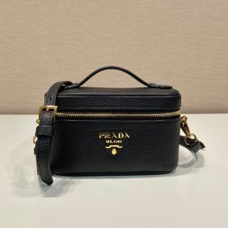 프라다 가죽 미니백 1BH202-4