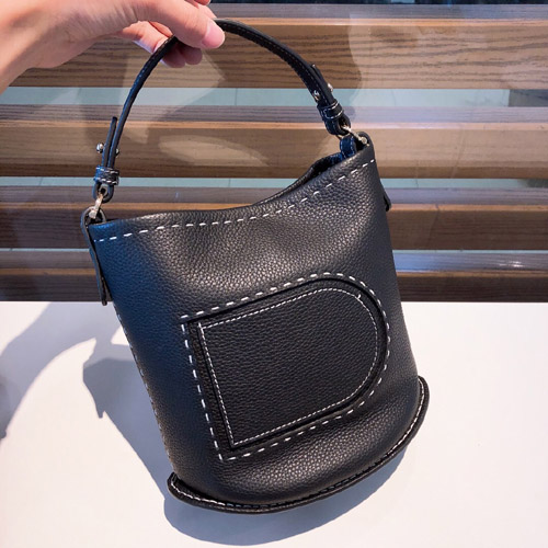 델보 핀 미니 버킷백 AA201020-9 블랙