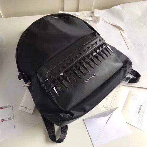 지방시 신상 백팩 G145110