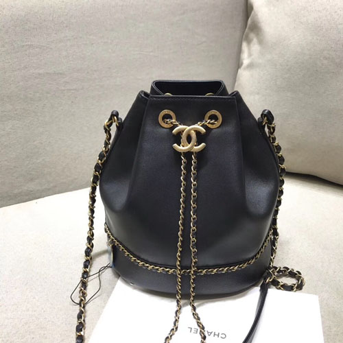 샤넬 드로스트링 핸드백 AS0373 블랙