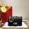 디올 양가죽 MISS DIOR 백 M0250 블랙