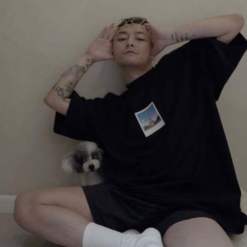 발렌시아가 남여공용 반팔 528798