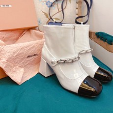 미우미우 신상 앵글부츠 57225-2