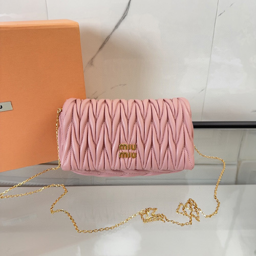 미우미우 가죽 미니 숄더백 5BP086