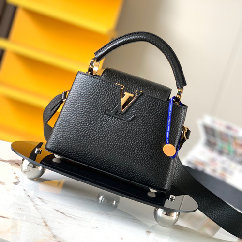 루이비통 카퓌신 미니 M59433-4