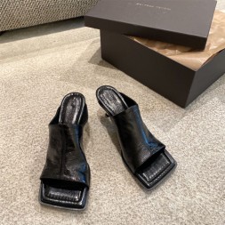 보테가 신상 슬리퍼 475205-3 블랙