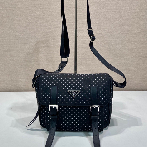 프라다  리나일론 숄더백 1BD382