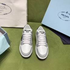 프라다 남여공용 스니커즈  F0828-4