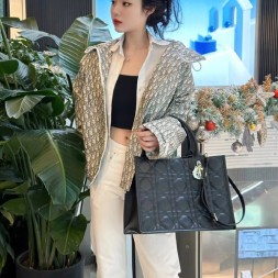 디올 북 토트백 미듐 M1324 블랙