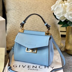 지방시 미니 미스틱 백 BB680 하늘색