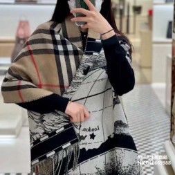 버버리 신상 스카프  BB3670