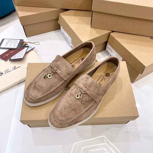 로로피아나 남여공용 로퍼 LP1201-4