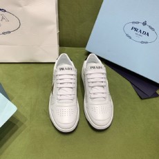 프라다 남여공용 스니커즈  F0828-1