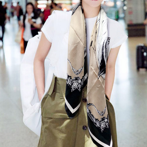 구찌 신상 스카프 G3657-1