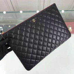 샤넬 신상 클러치백 C69000 캐비어 블랙 금장