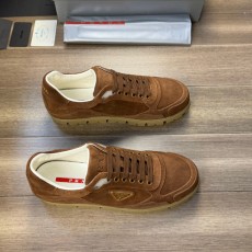 프라다  남성용 스니커즈 F0921-1