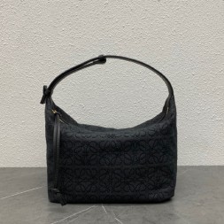 로에베 큐비 미듐 숄더백 11061