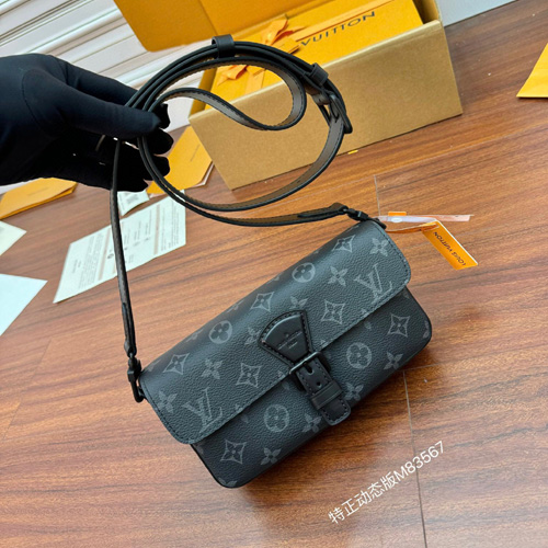 [ VVIP ] 루이비통 몽수리 웨어러블 월릿 M83567