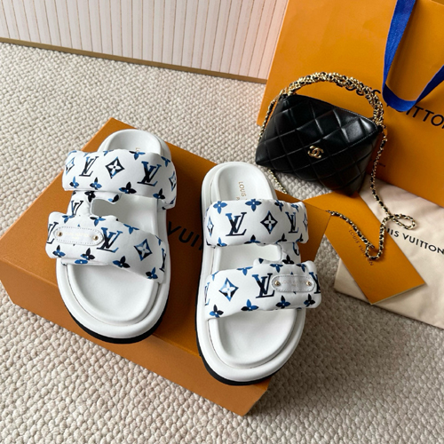 루이비통 여성용 슬리퍼  M0581-4