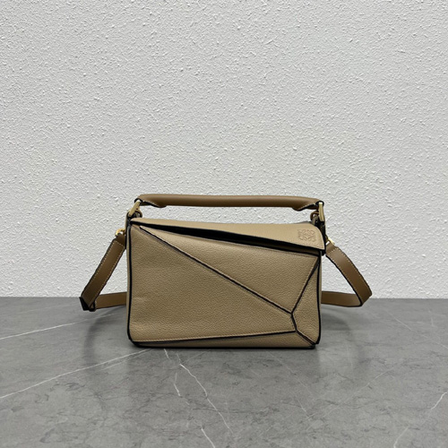 로에베 퍼즐백 스몰 10172-7