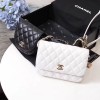 샤넬 사이드 팩 AS0545 화이트&블랙