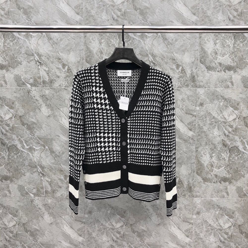 톰브라운 남여공용 가디건 TB8702 블랙