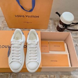 루이비통 여성용 스니커즈 M0532