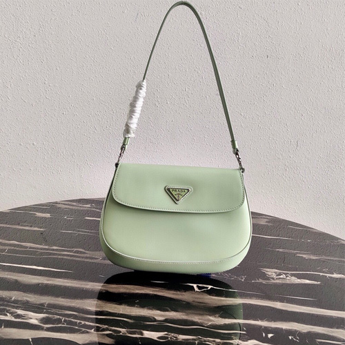 프라다 클레오 브러시드 레더 숄더백 1BD311 그린